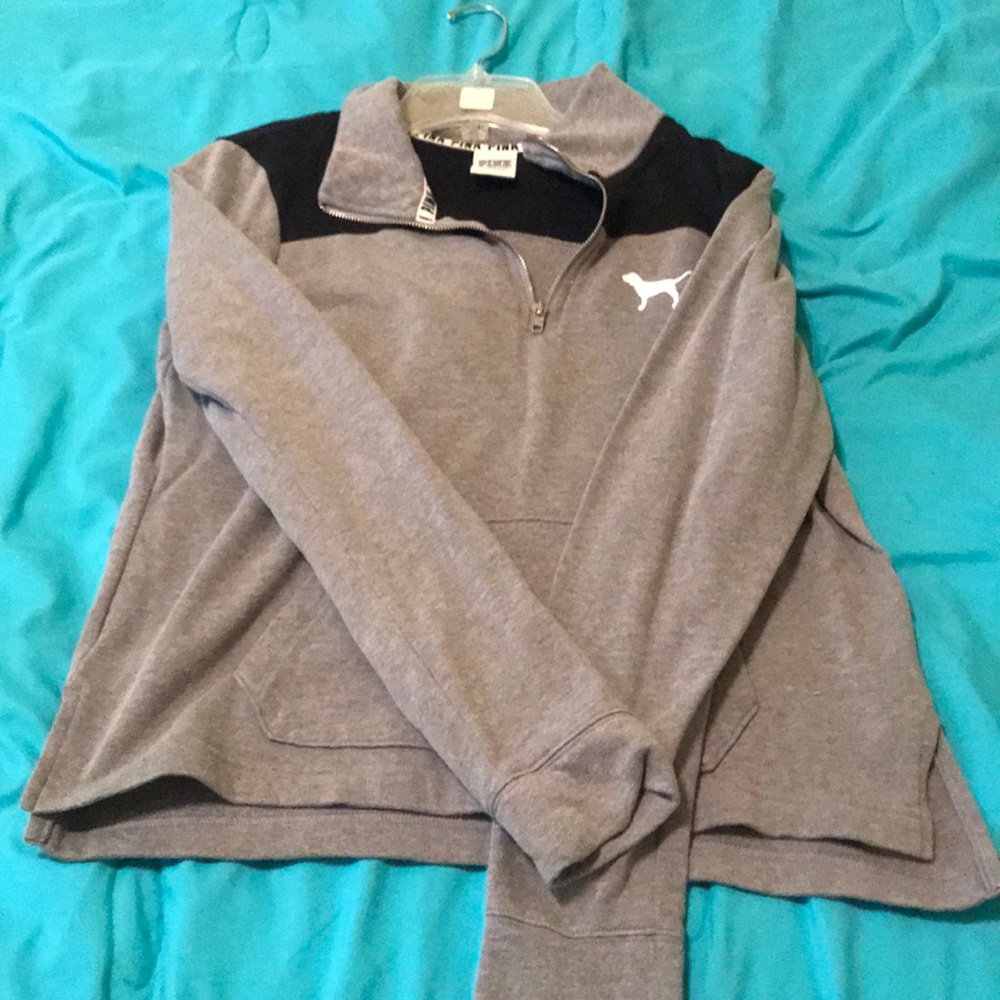 VS Pink: quarter zip pullover